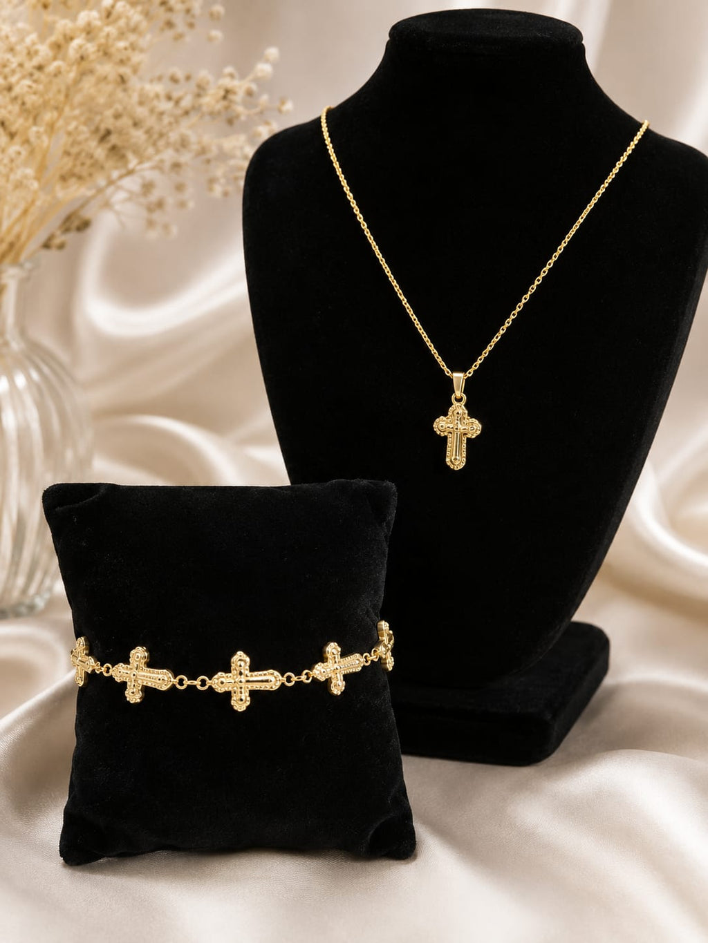 This Elegant Cross Pendant Necklace & Bracelet Set - Stainless Steel