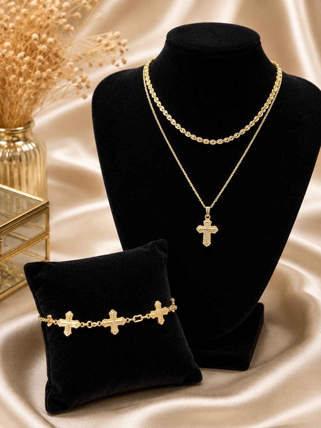 This Elegant Cross Pendant Necklace & Bracelet Set - Stainless Steel