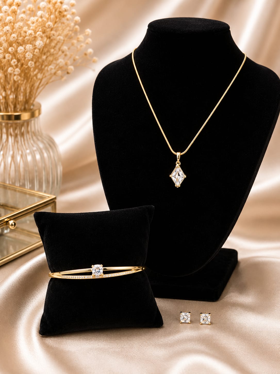 Diamond Pendant Necklace & Bracelet Set- Gold Plated