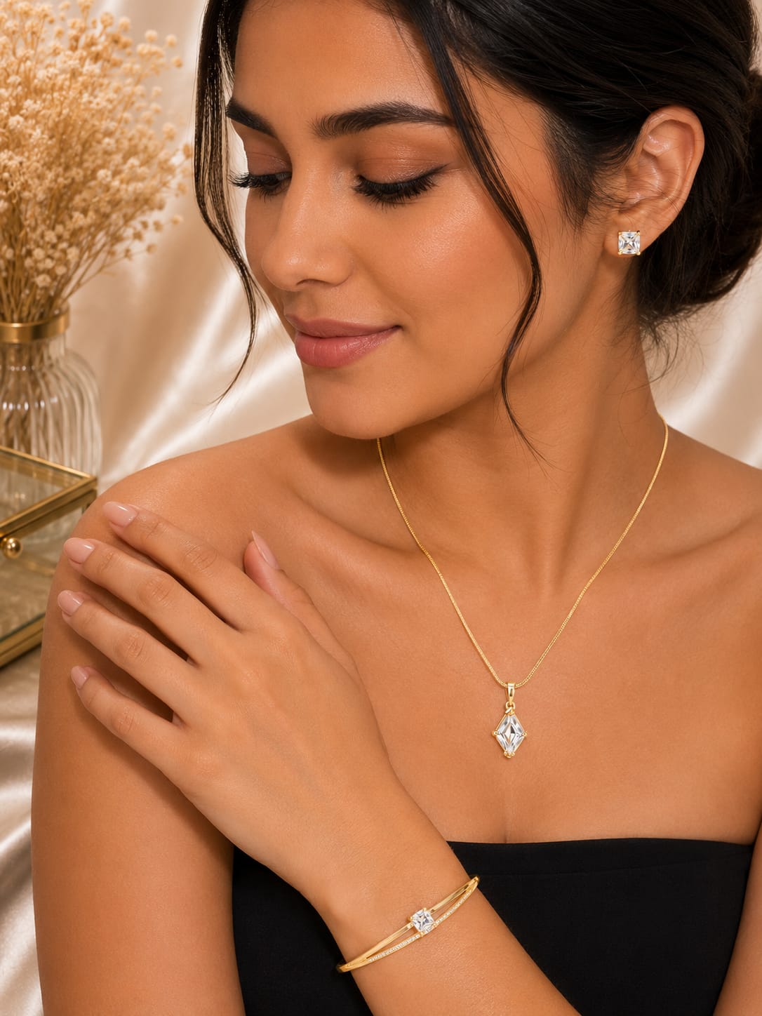 Diamond Pendant Necklace & Bracelet Set- Gold Plated