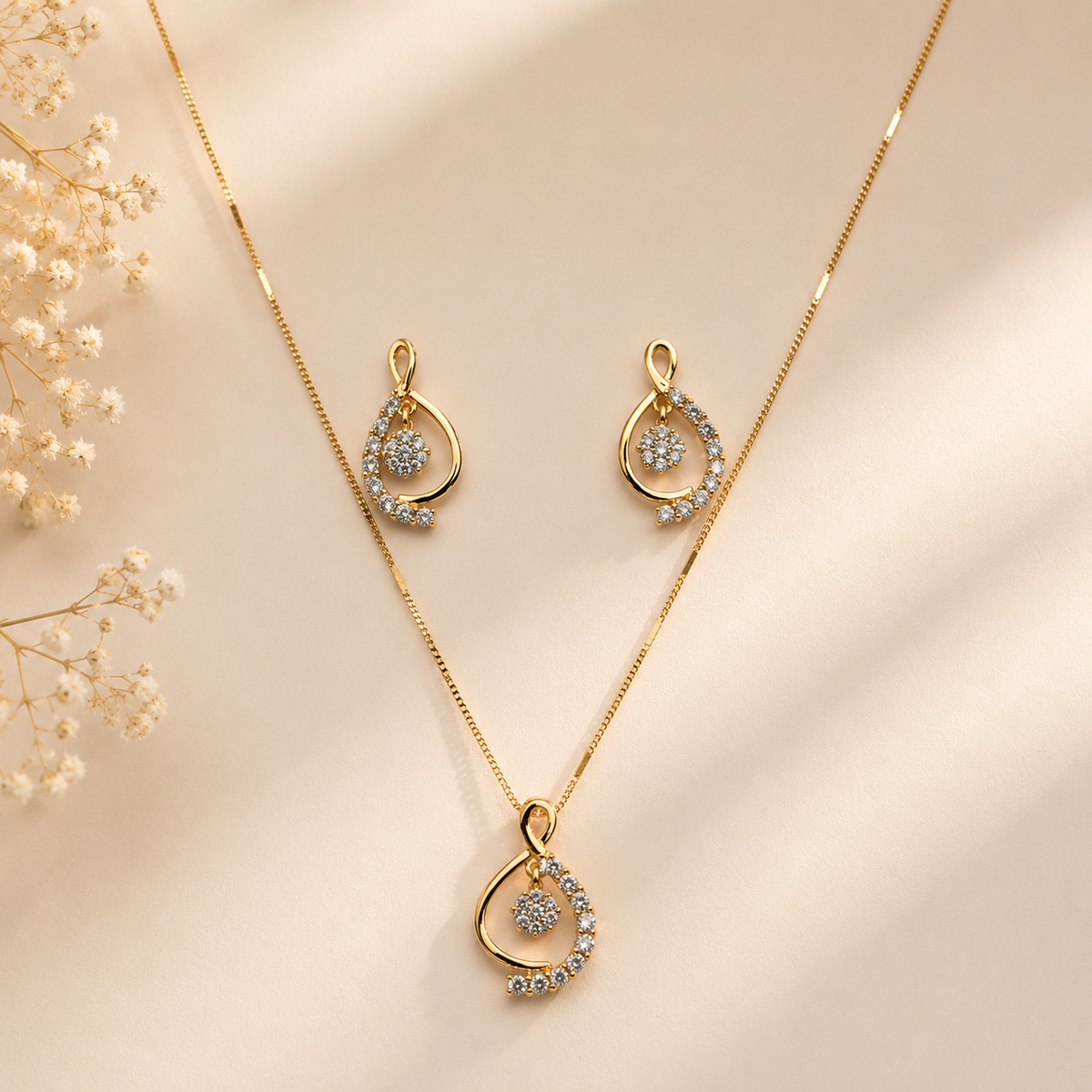 Elegant Gold Plated Teardrop Jewelry Set